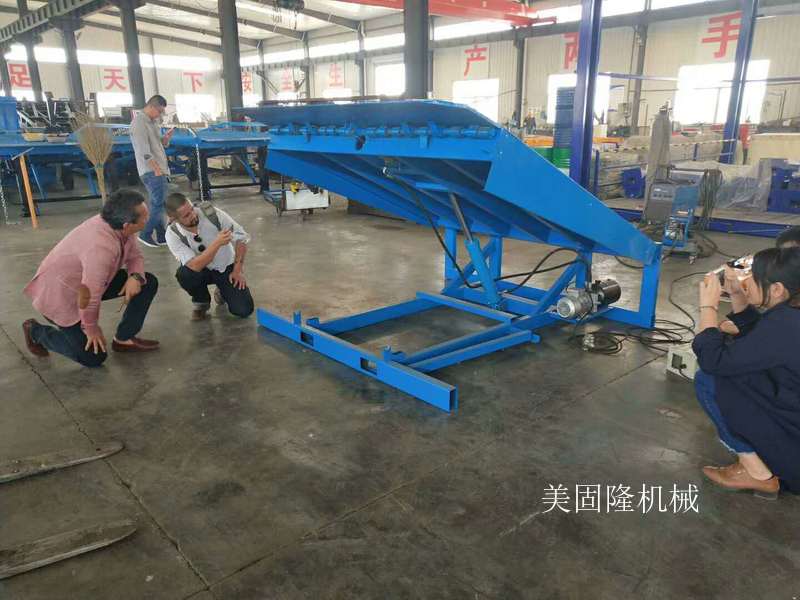 威海固定式登车桥哪家好