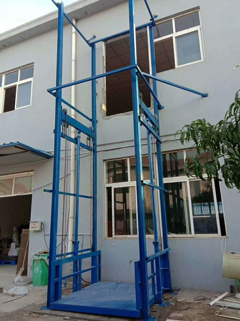 威海简易小型货梯